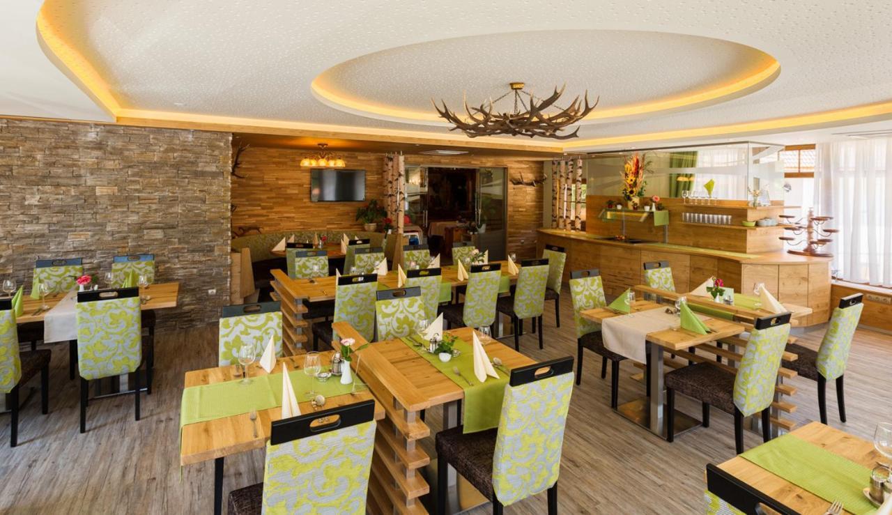 Hotel-Restaurant Forellenhof Puchberg am Schneeberg Εξωτερικό φωτογραφία